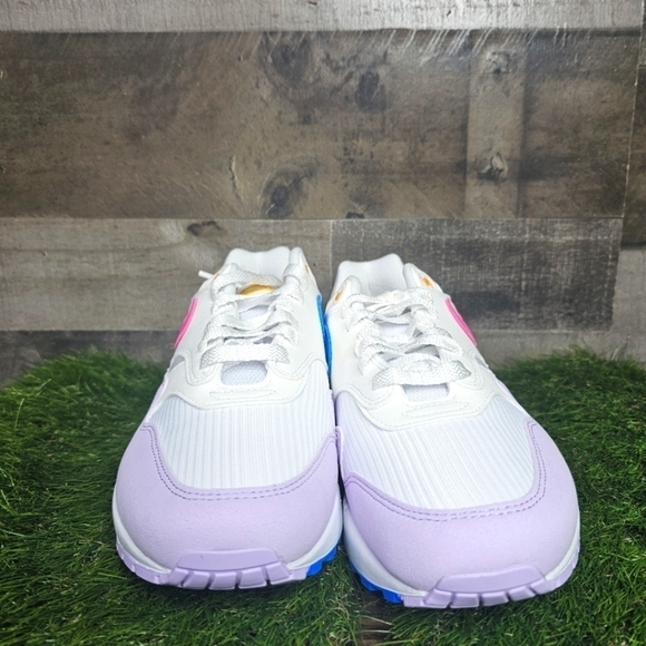 Nike Air Max 1 Casual Shoes - Picture 8 of 12